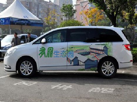 天门户外车贴喷绘如何保持效果?